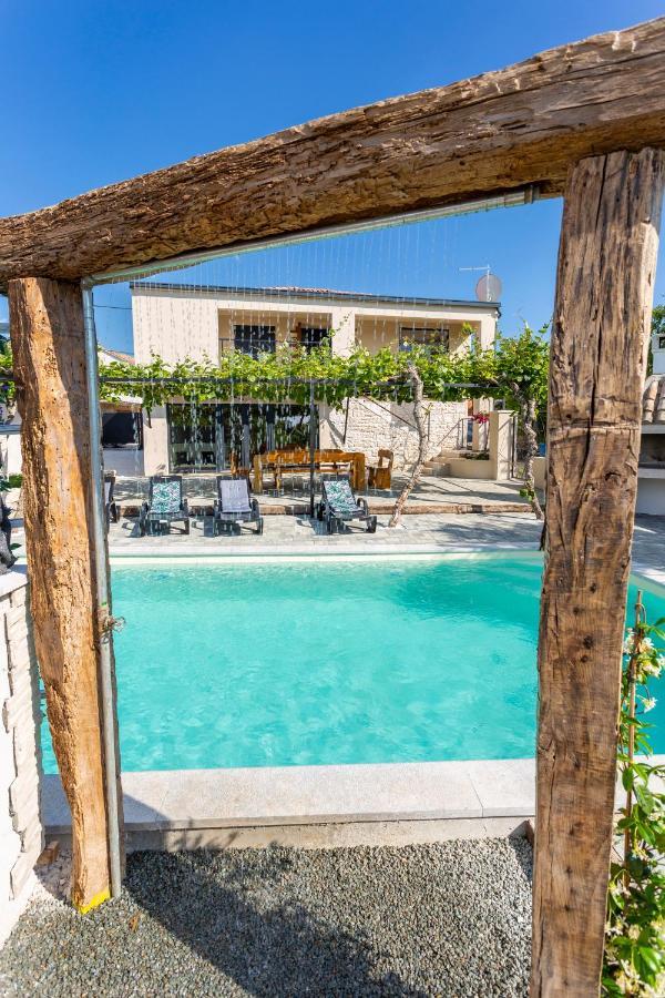 Villa House With Pool Poli Stare Nuoni Žminj Exterior foto