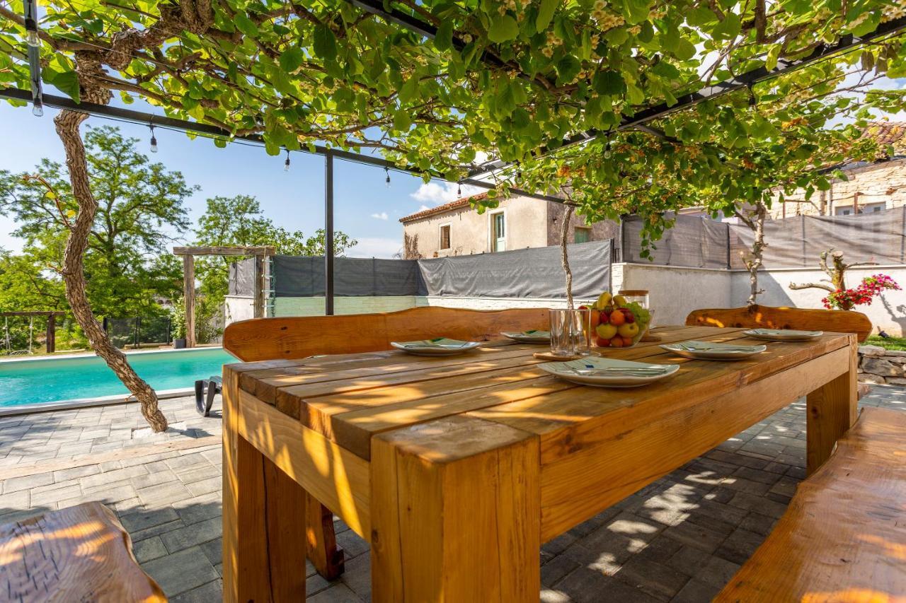 Villa House With Pool Poli Stare Nuoni Žminj Exterior foto
